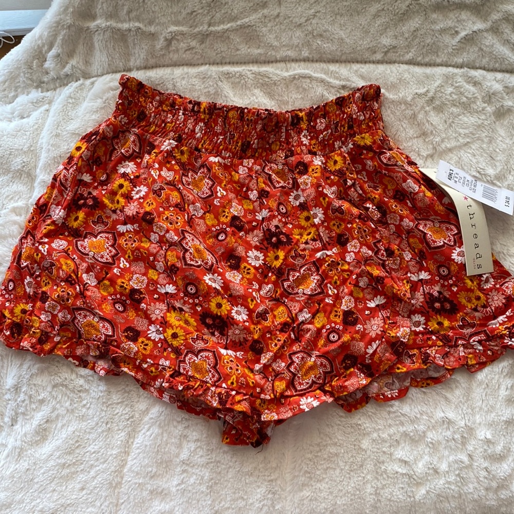 🏷NWT Girls Floral Smocked Skort